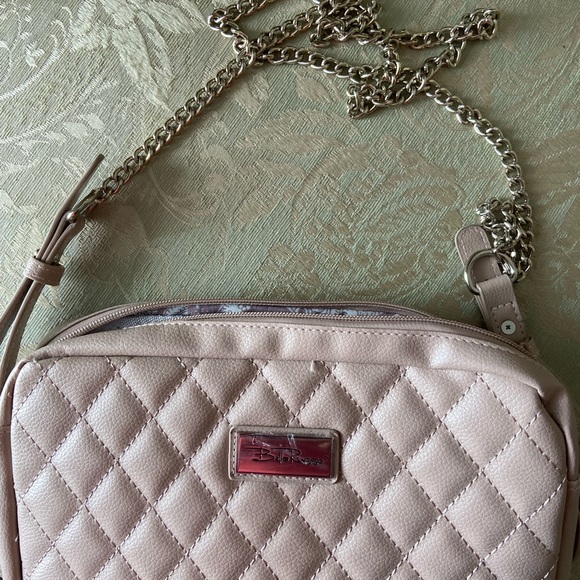 Bella Russo beige crossbody/shoulder bag with chain - Picture 8 of 12